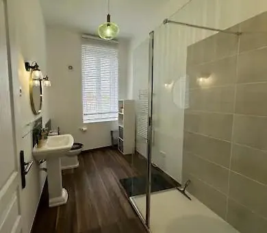 2 Route Abbeville , * Labroye